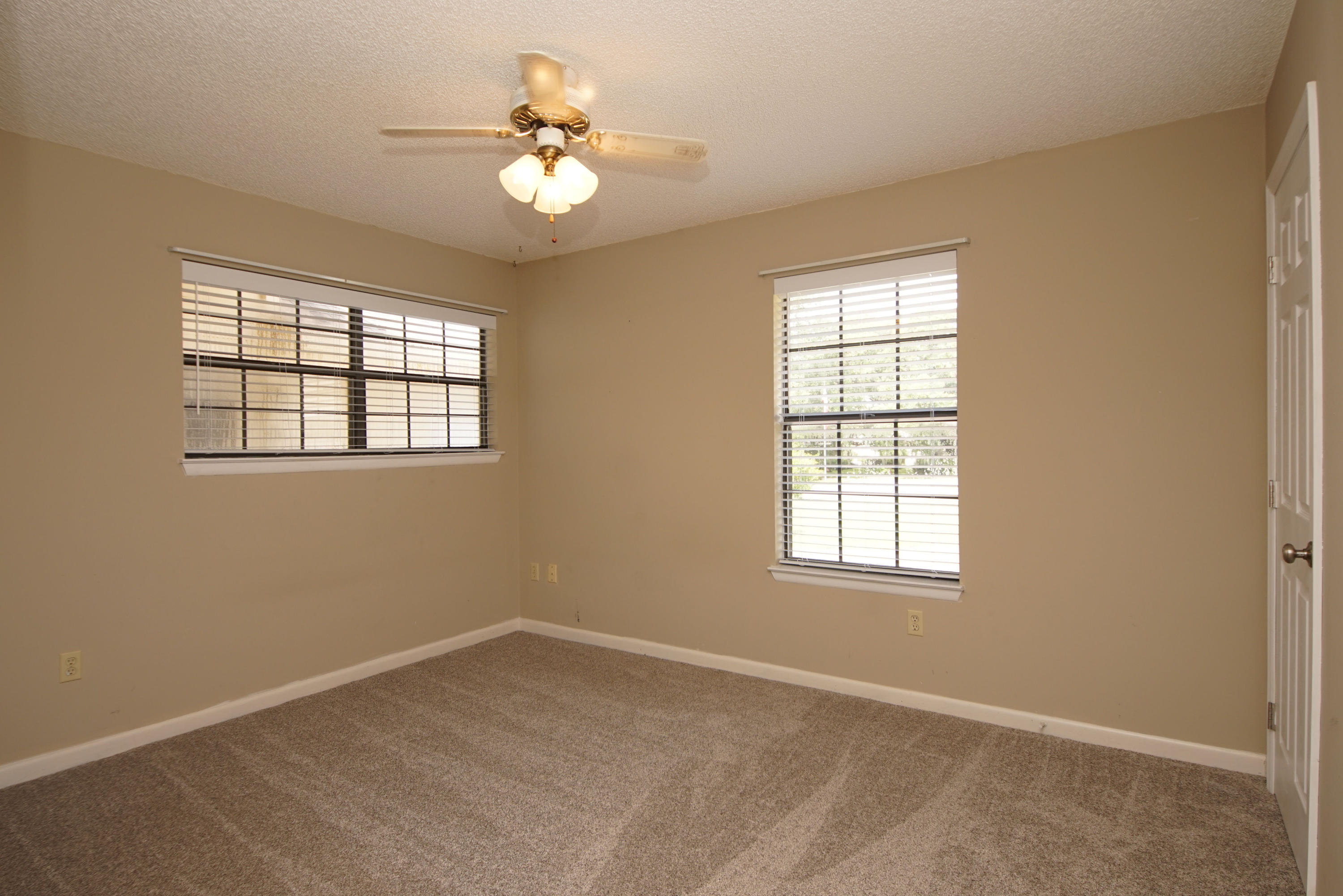 RAINTREE ESTATES #2 - Residential