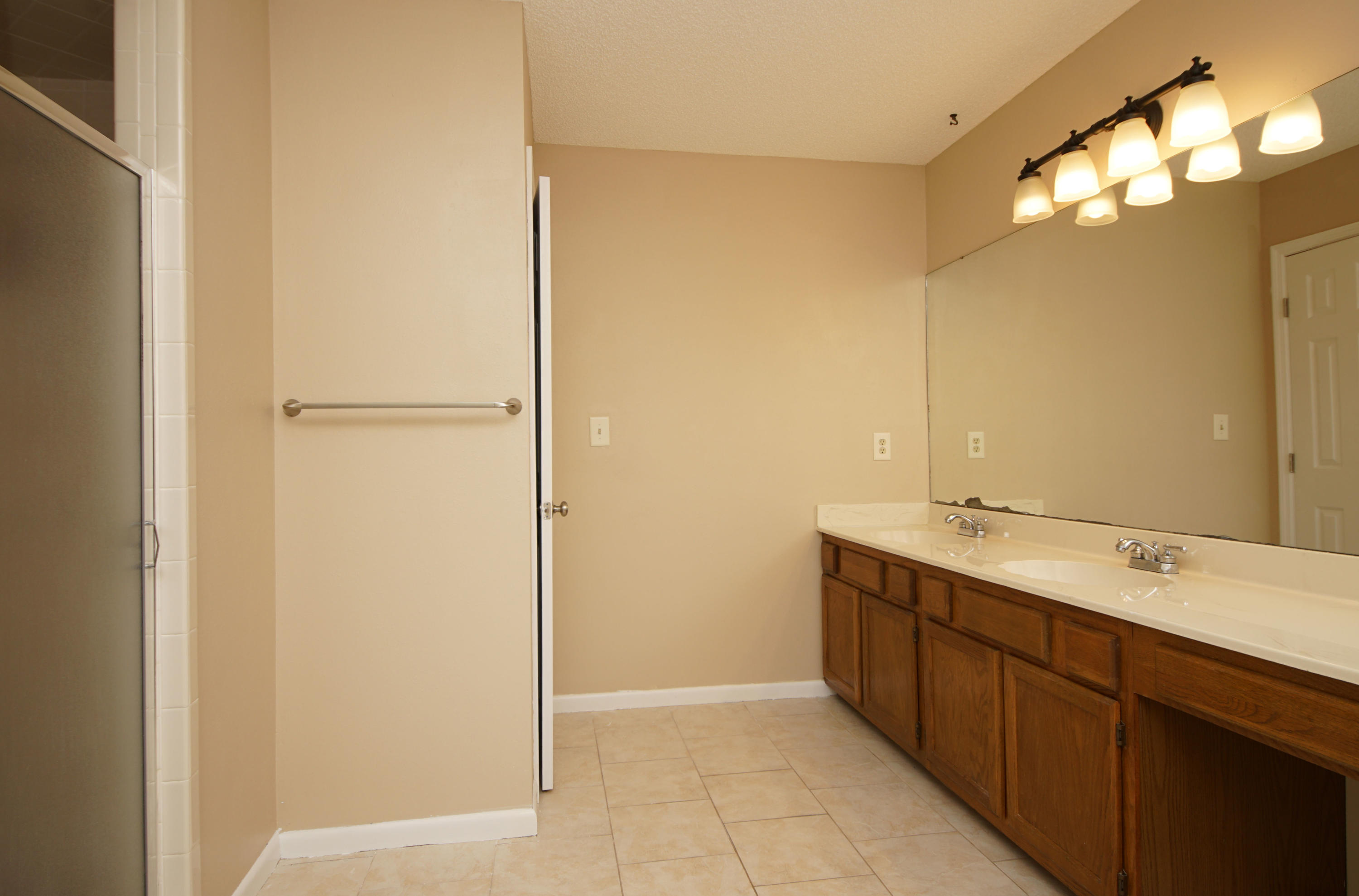 RAINTREE ESTATES #2 - Residential