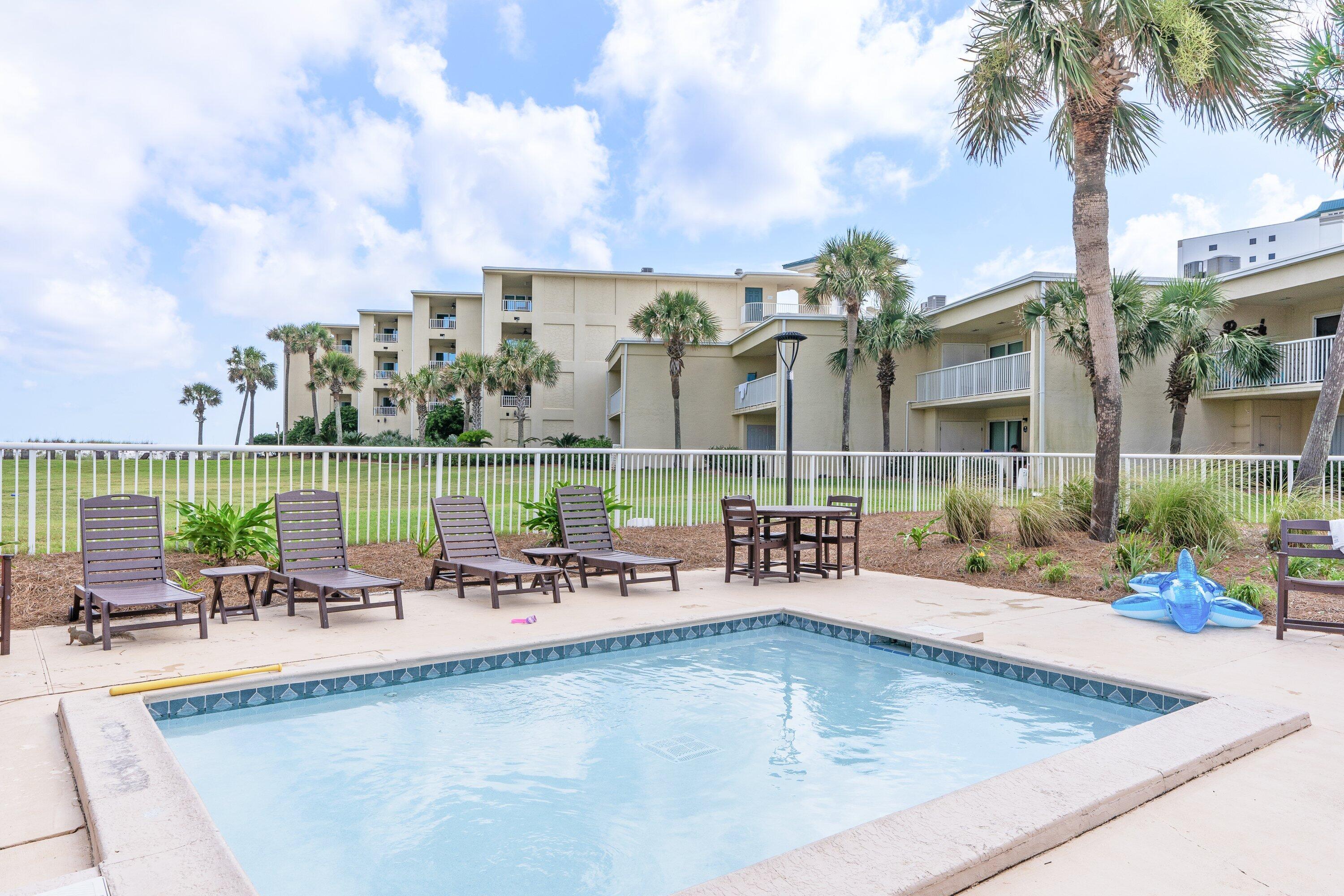 SILVER DUNES CONDO - Residential