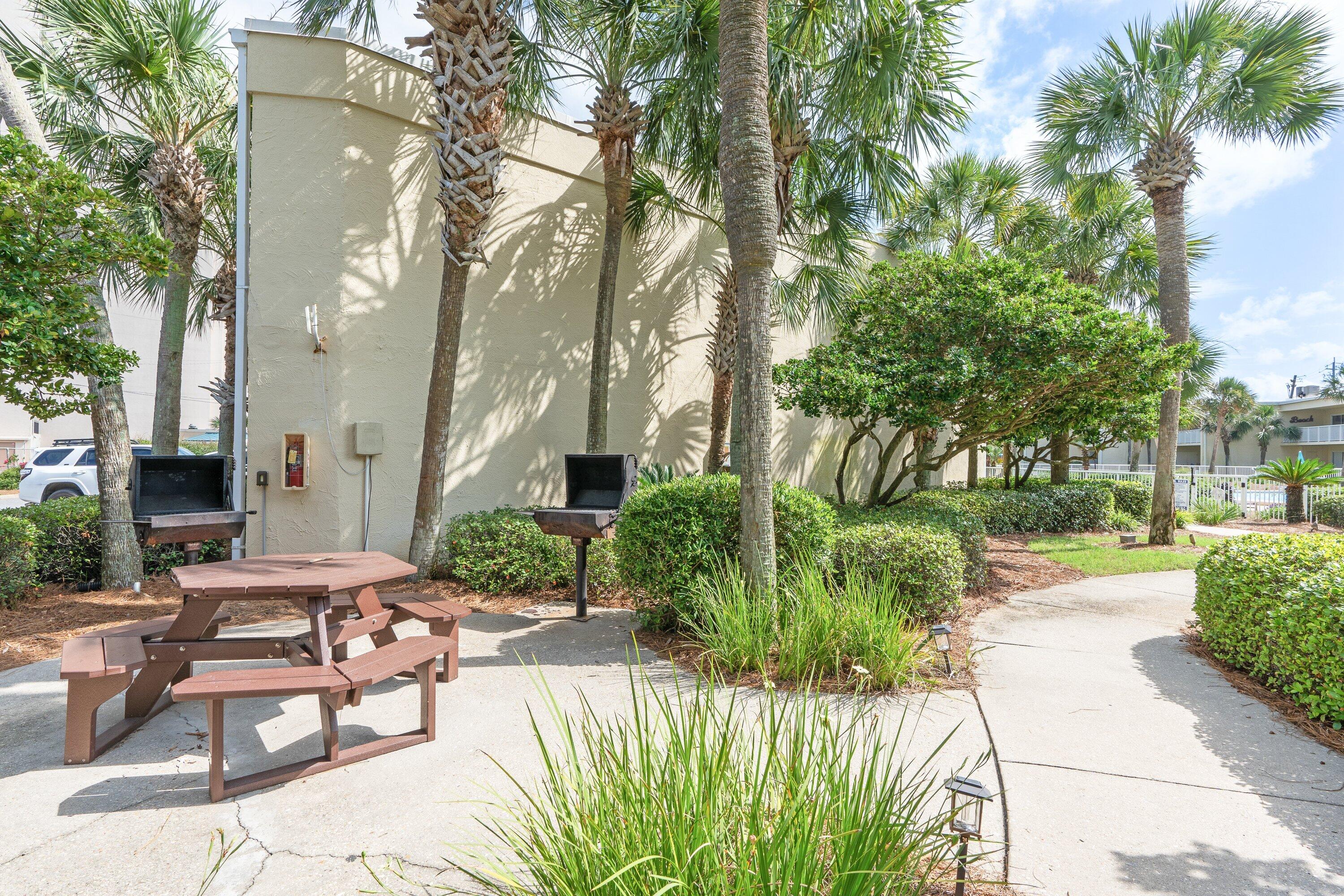 SILVER DUNES CONDO - Residential