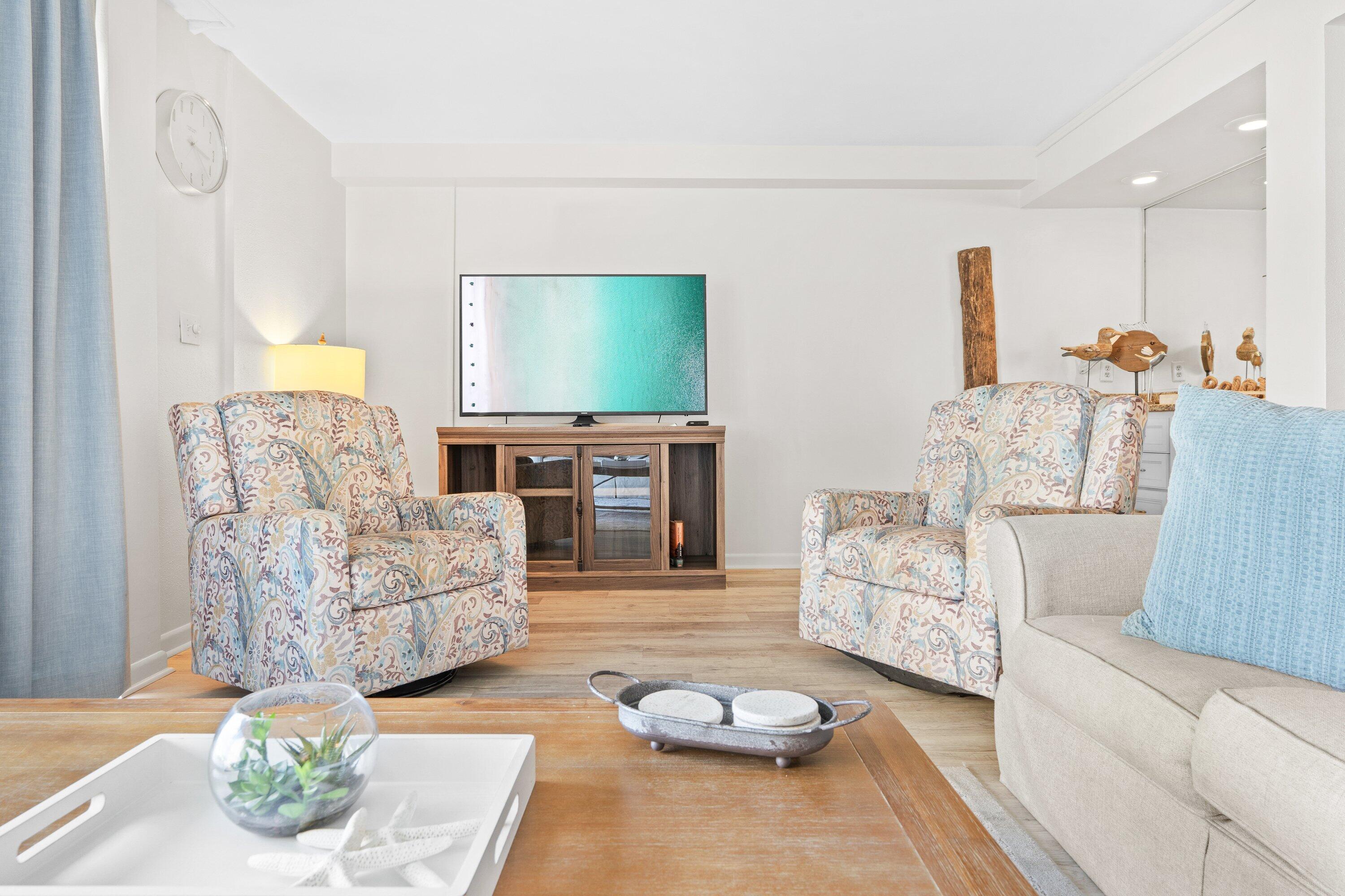 SILVER DUNES CONDO - Residential
