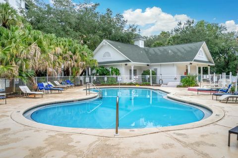 A home in Niceville