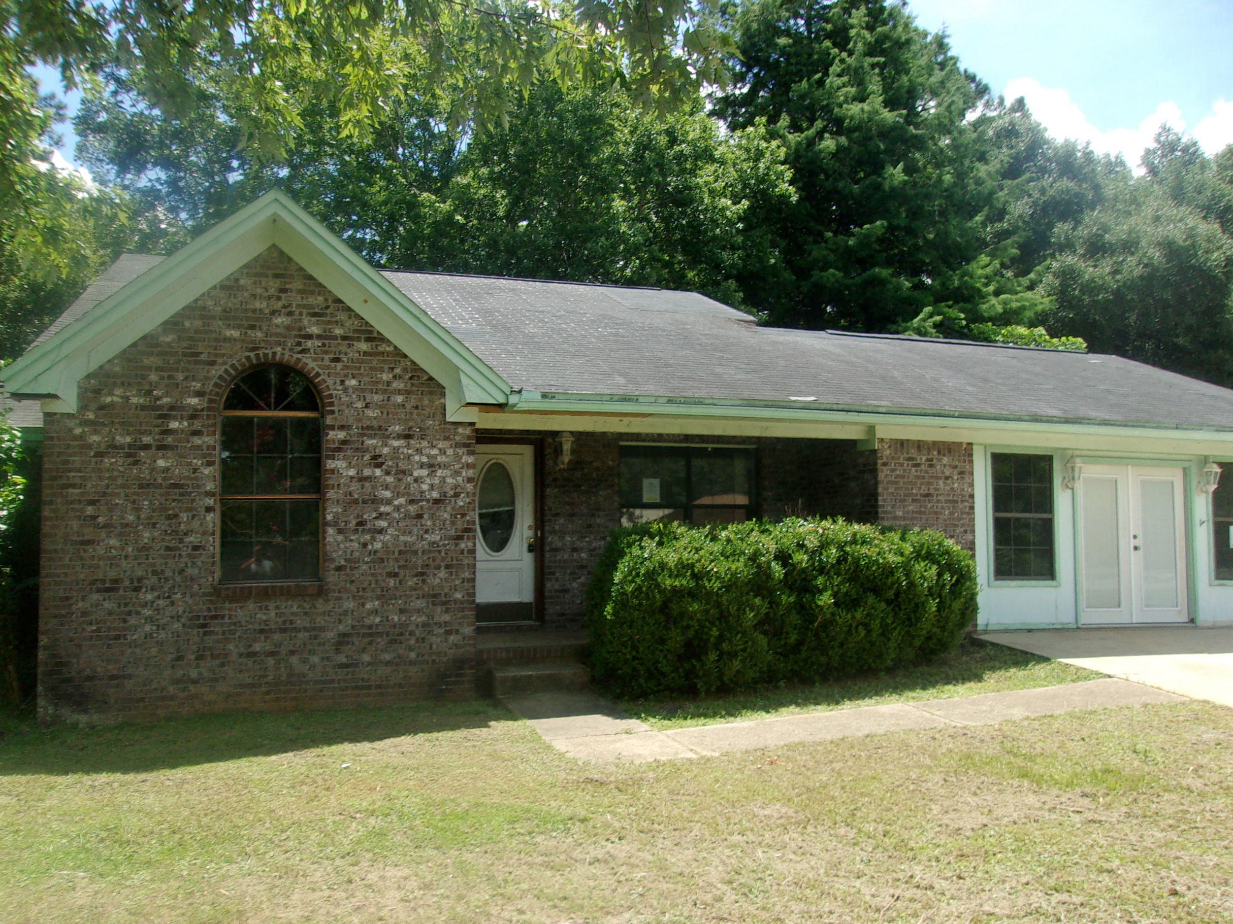 DOGWOOD ESTATES - Residential