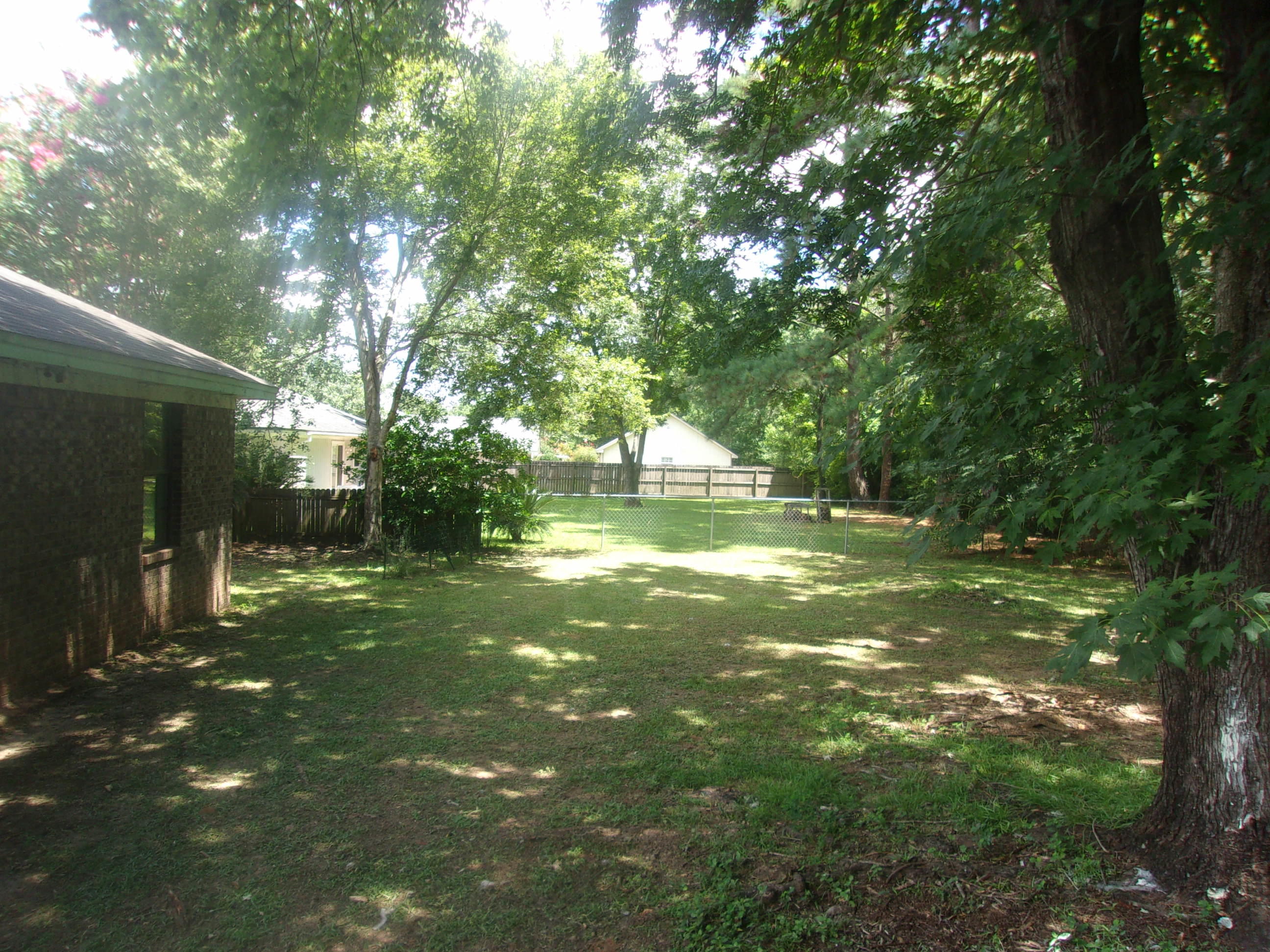 DOGWOOD ESTATES - Residential