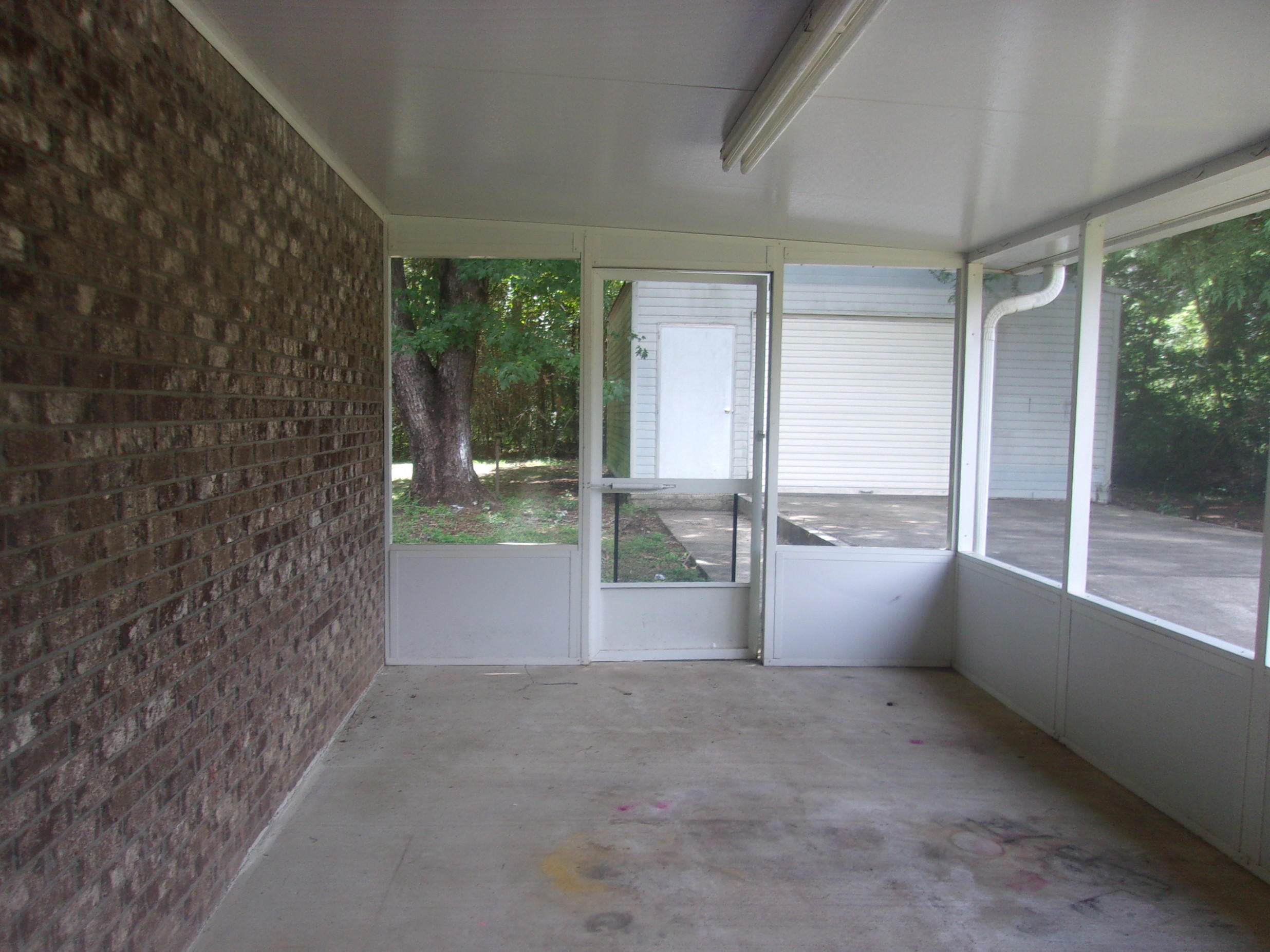 DOGWOOD ESTATES - Residential