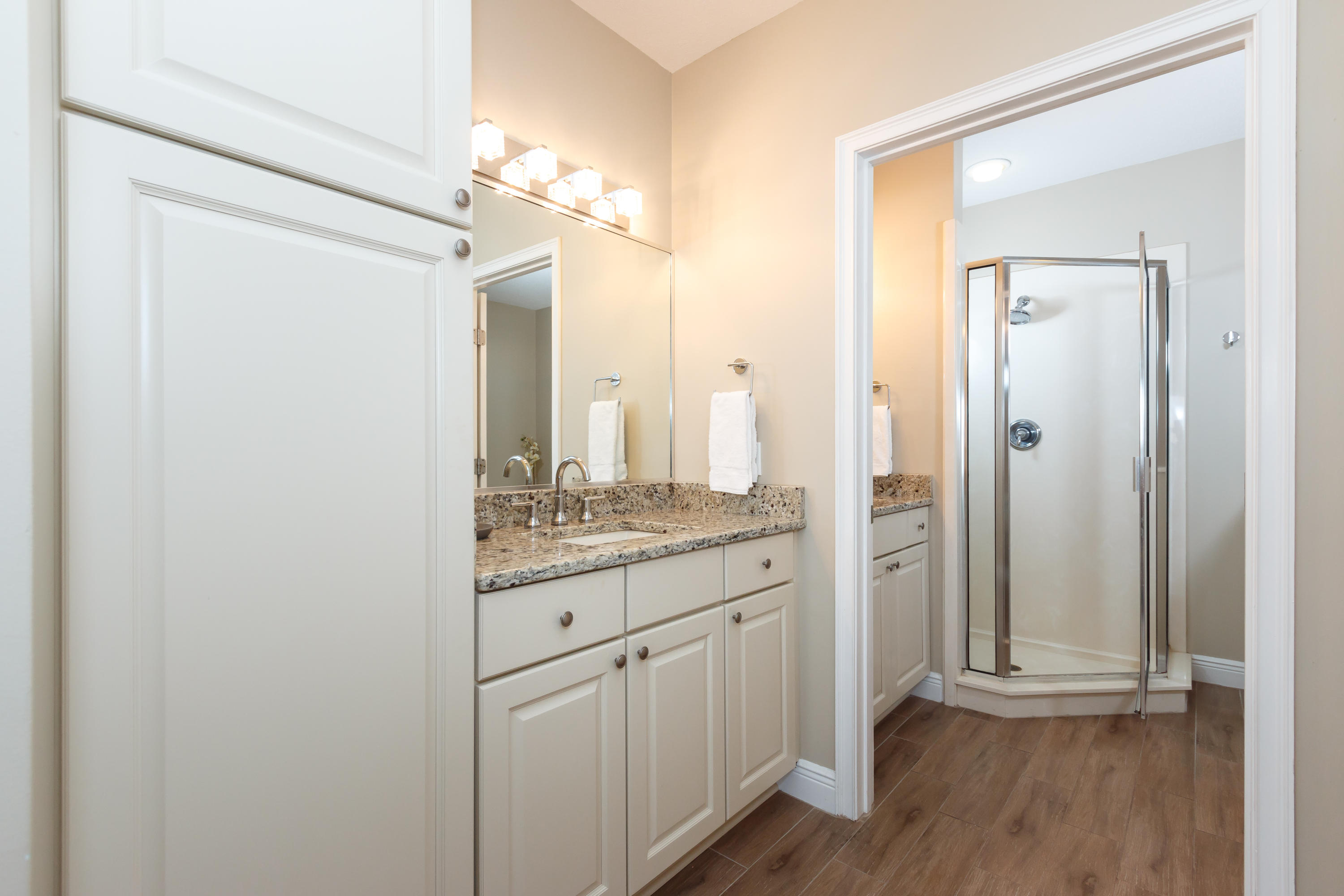 WATERS EDGE - Residential