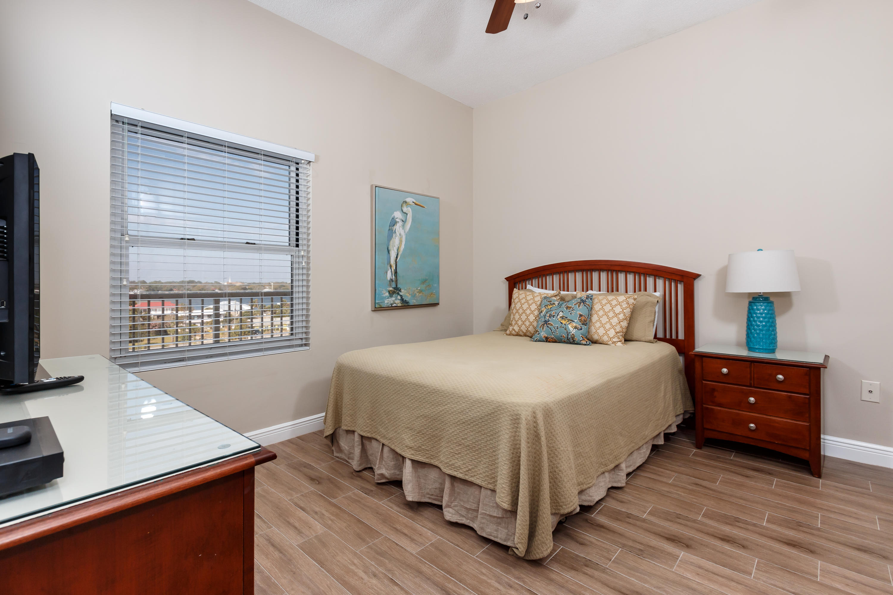 WATERS EDGE - Residential