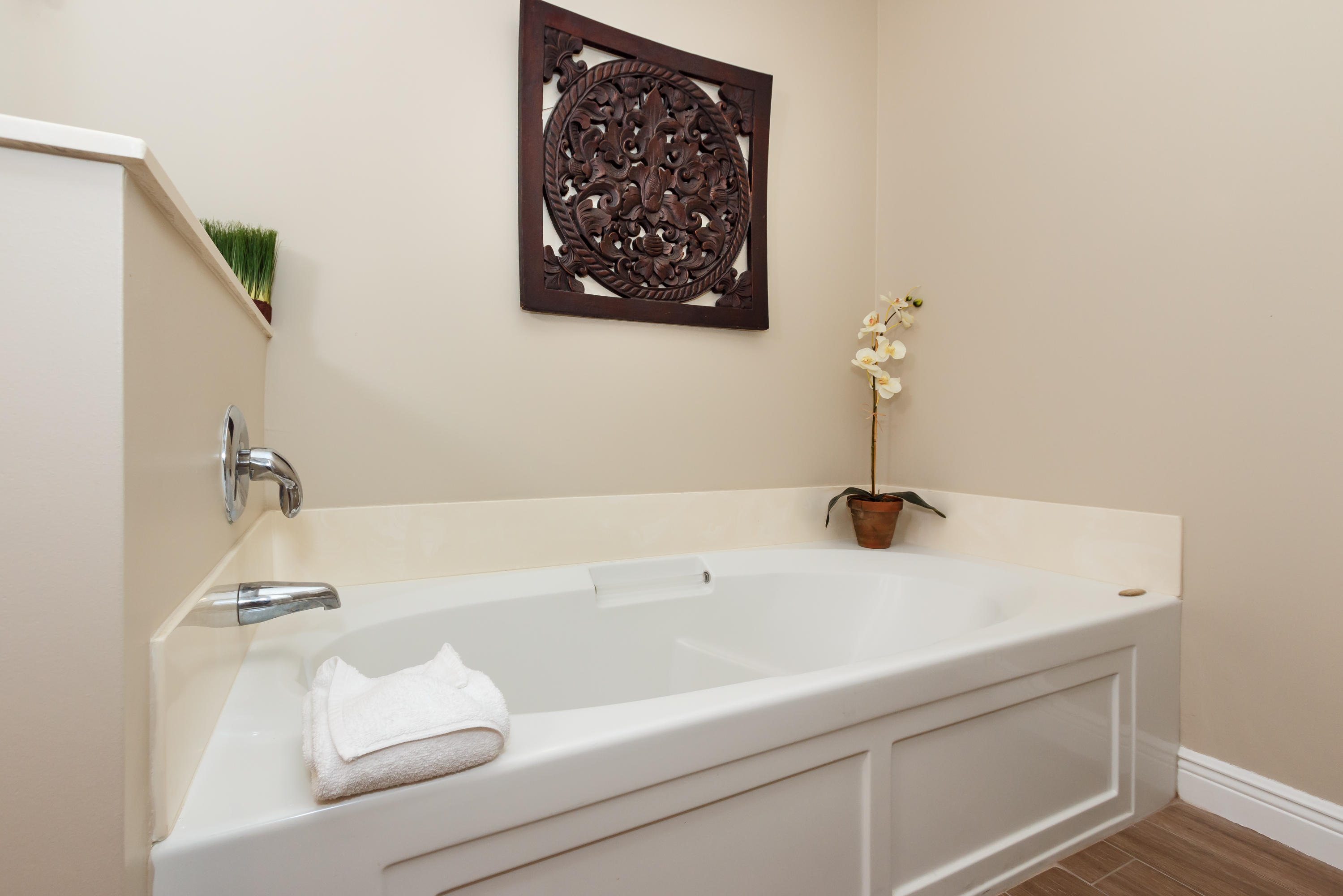 WATERS EDGE - Residential