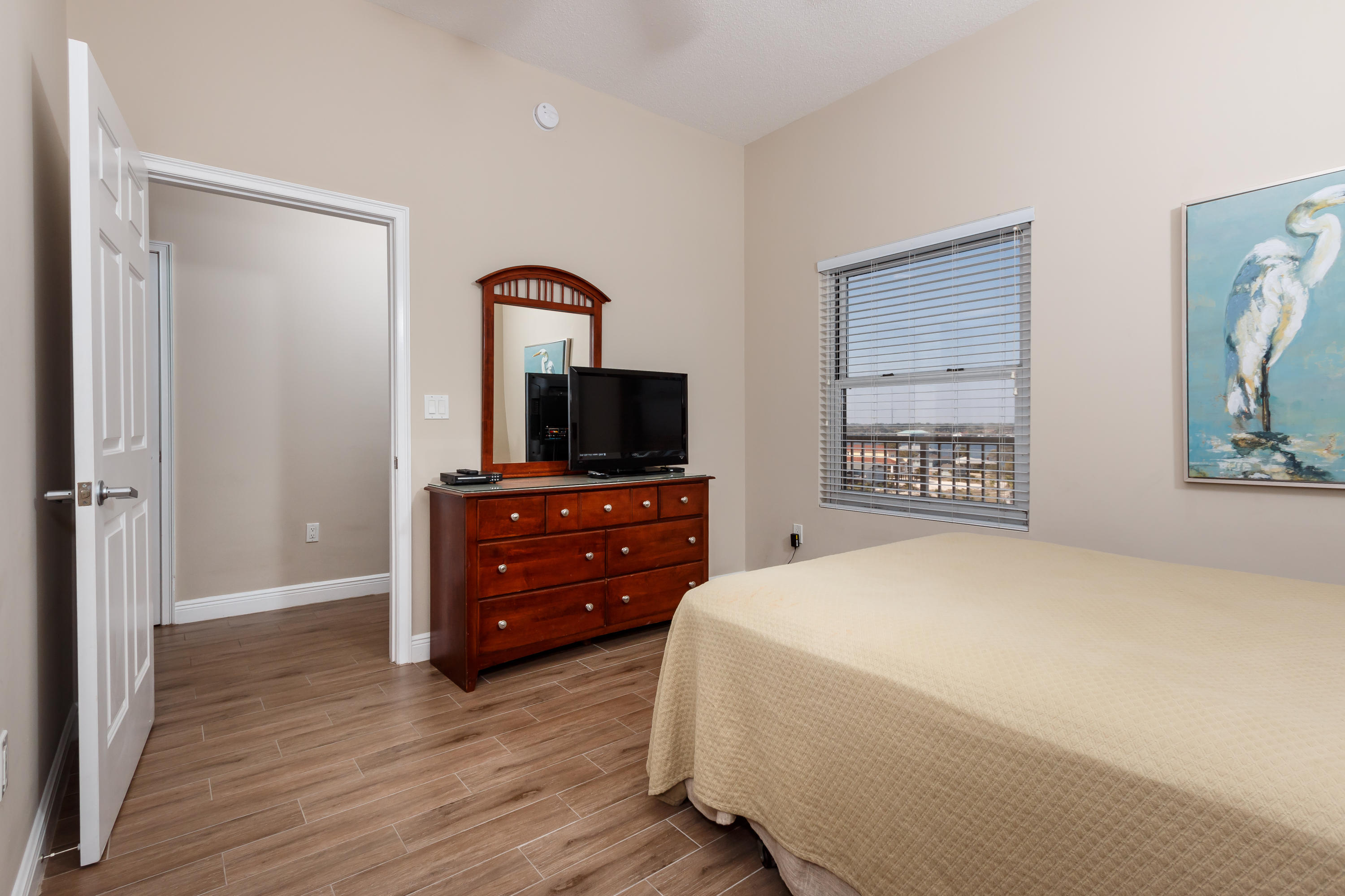 WATERS EDGE - Residential