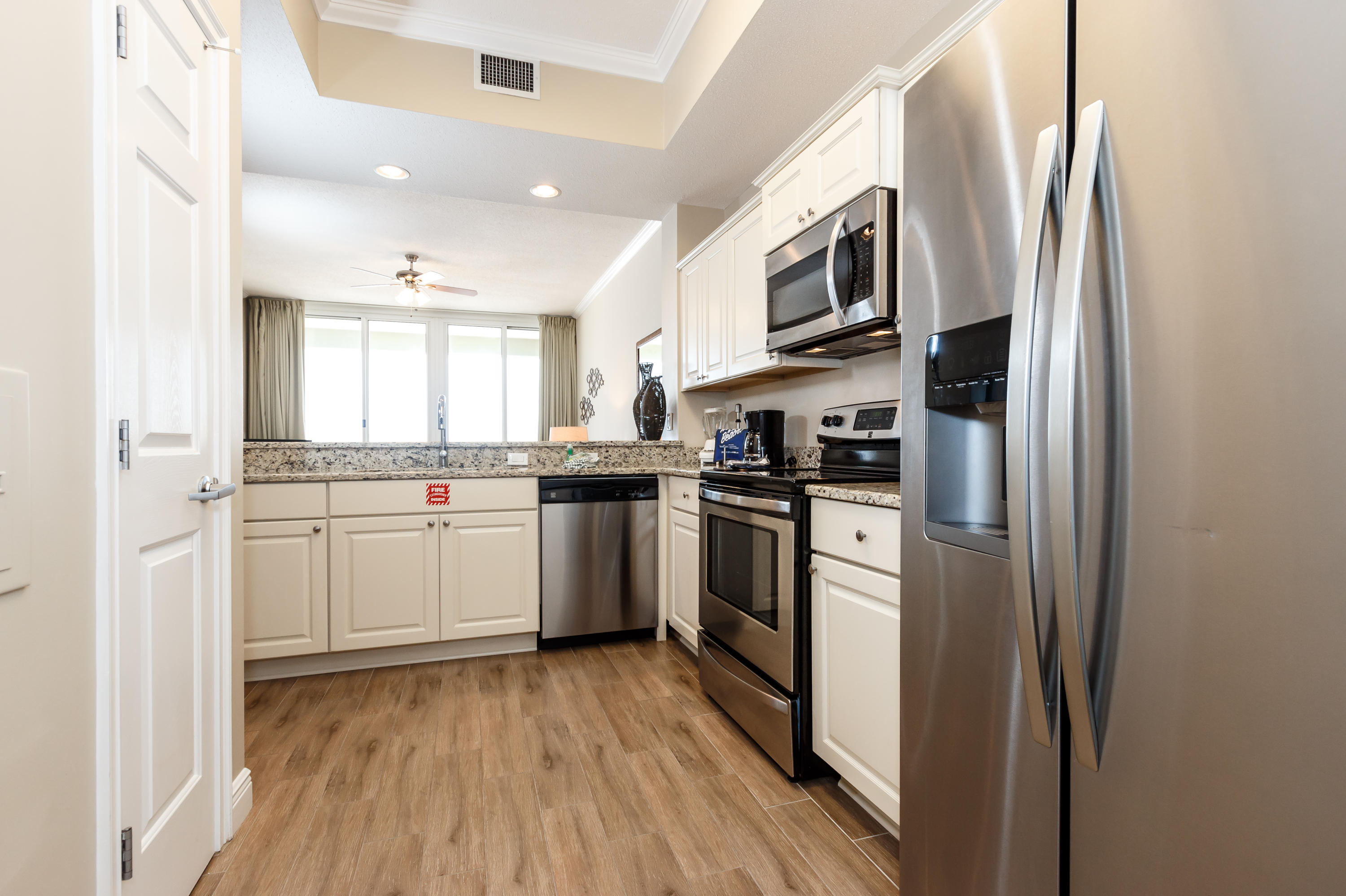 WATERS EDGE - Residential