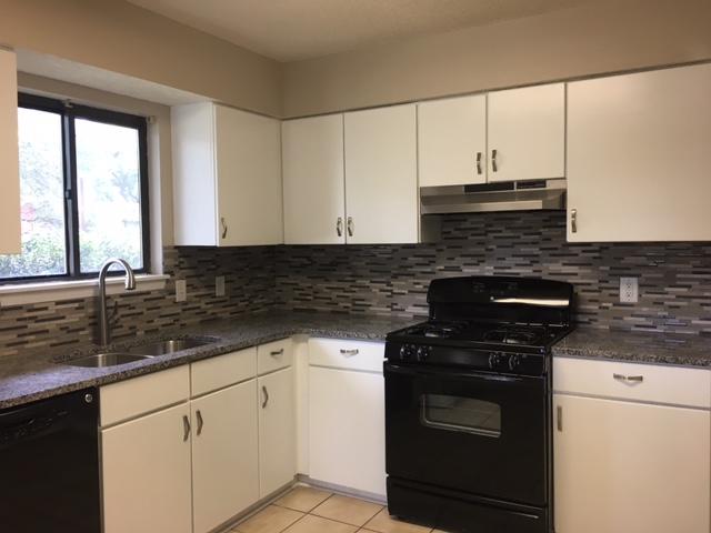 CEDAR RIDGE - Residential