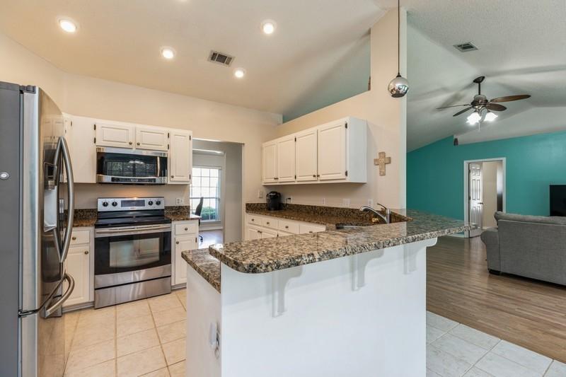 CHEROKEE BEND S/D - Residential