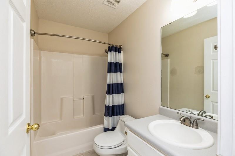 CHEROKEE BEND S/D - Residential