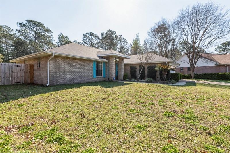 CHEROKEE BEND S/D - Residential