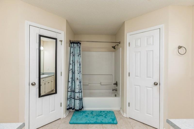 CHEROKEE BEND S/D - Residential