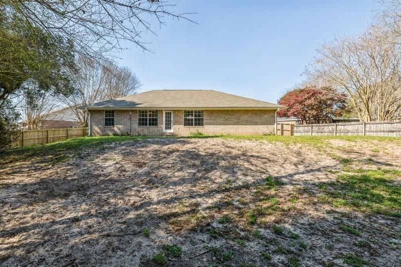 CHEROKEE BEND S/D - Residential