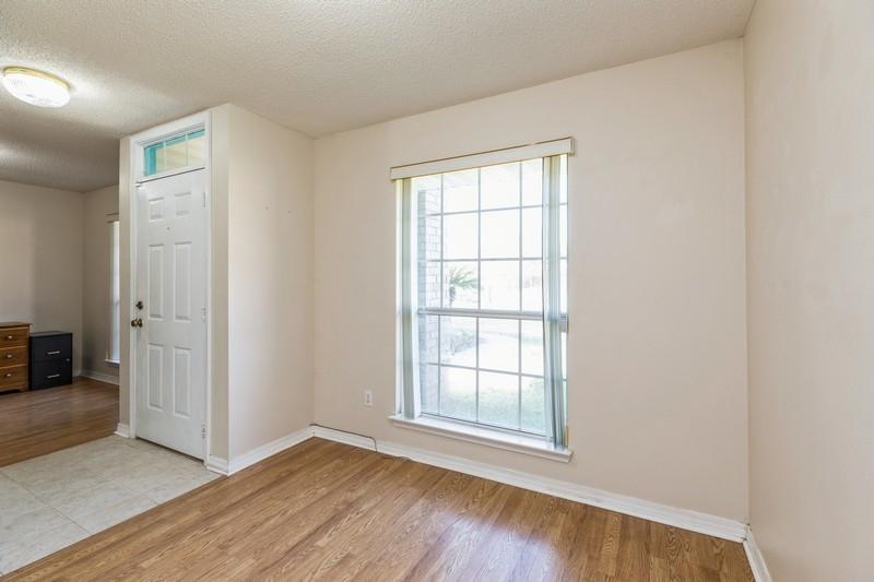 CHEROKEE BEND S/D - Residential