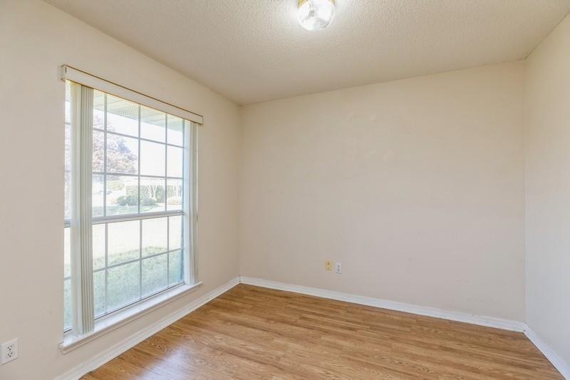 CHEROKEE BEND S/D - Residential