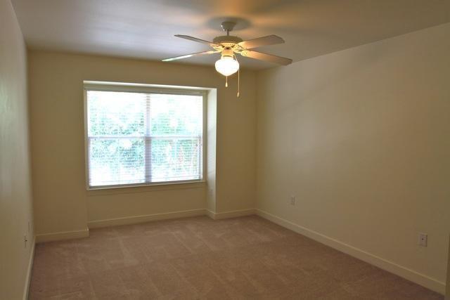 TWIN LAKES TOWNHOMES PH 2 - Residential Lease