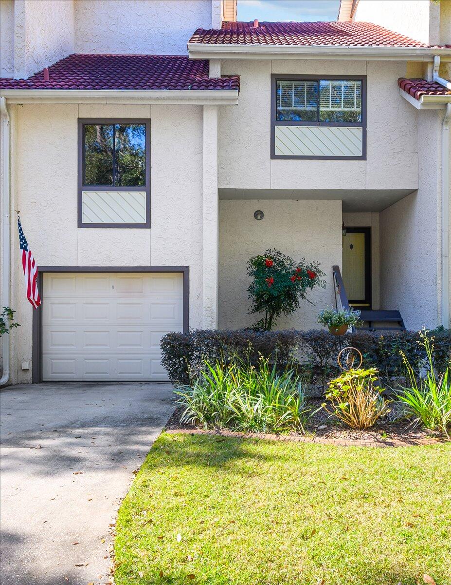 MARINA COVE VILLAGE - Residential