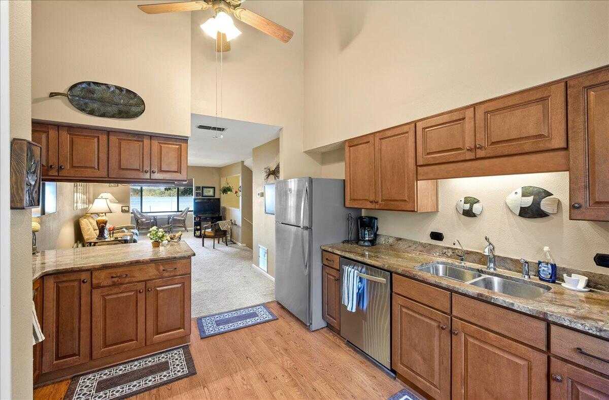 MARINA COVE VILLAGE - Residential