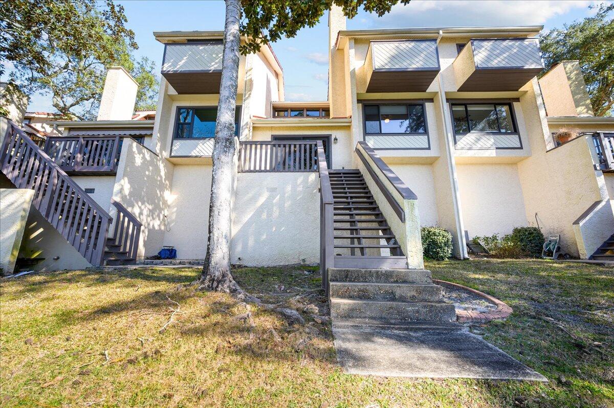 MARINA COVE VILLAGE - Residential