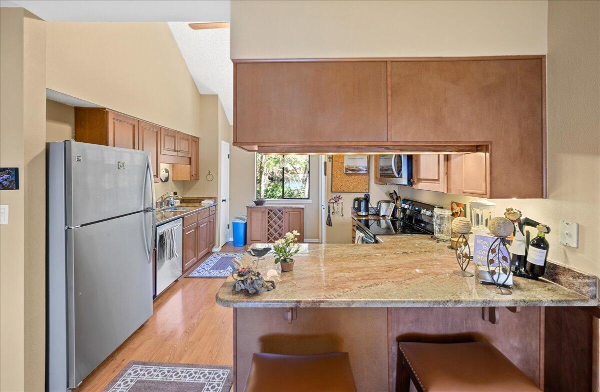 MARINA COVE VILLAGE - Residential