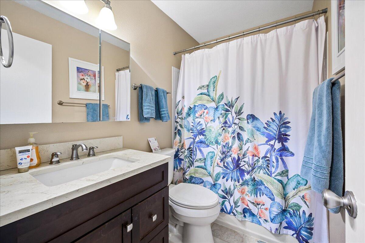 MARINA COVE VILLAGE - Residential