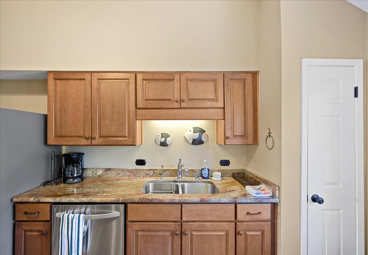 MARINA COVE VILLAGE - Residential