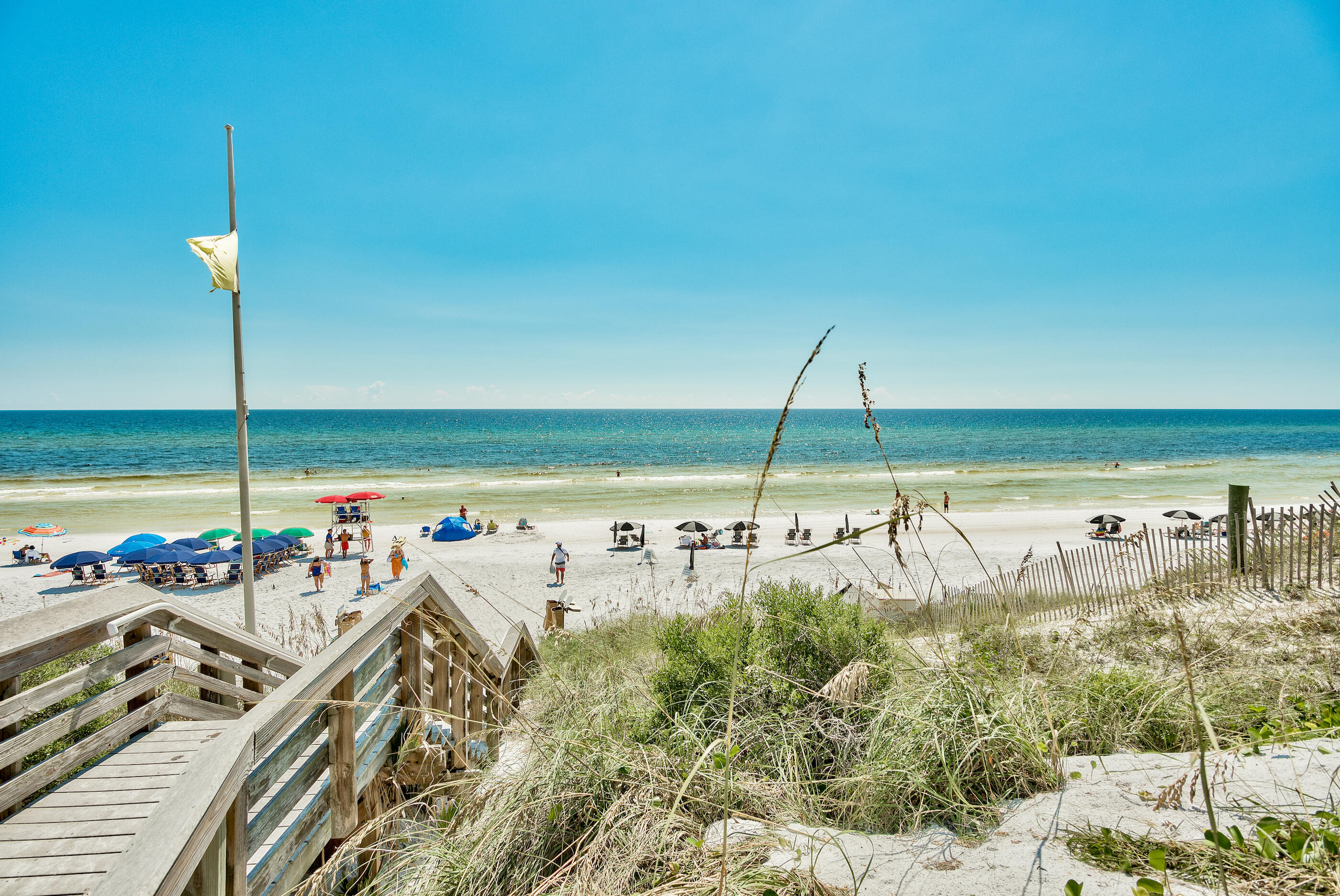 LAKESIDE AT BLUE MOUNTAIN BEACH - Residential