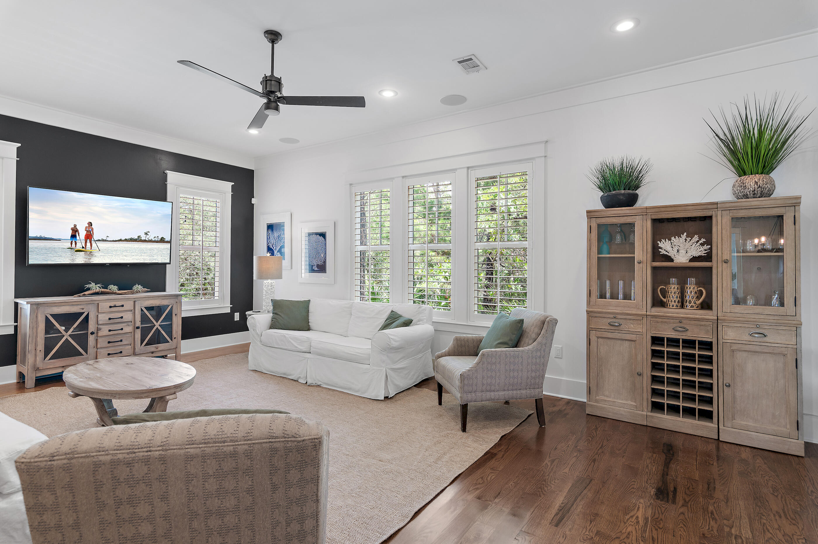 LAKESIDE AT BLUE MOUNTAIN BEACH - Residential