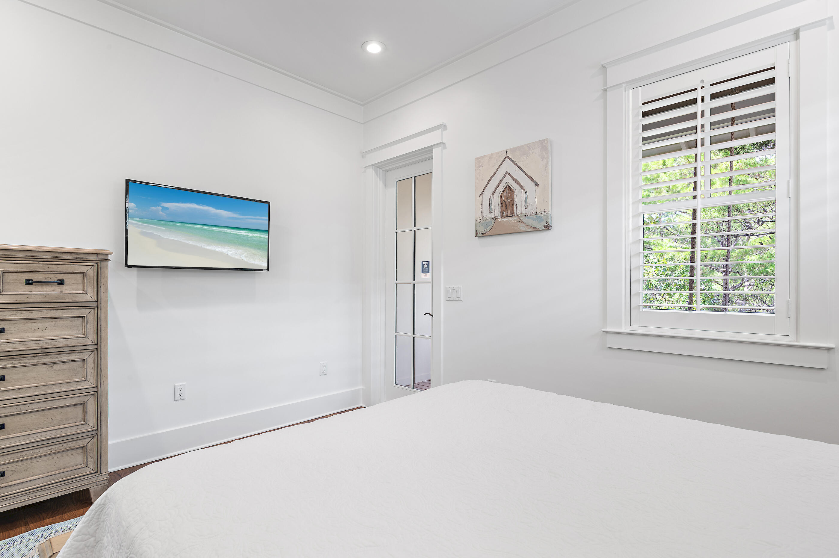 LAKESIDE AT BLUE MOUNTAIN BEACH - Residential