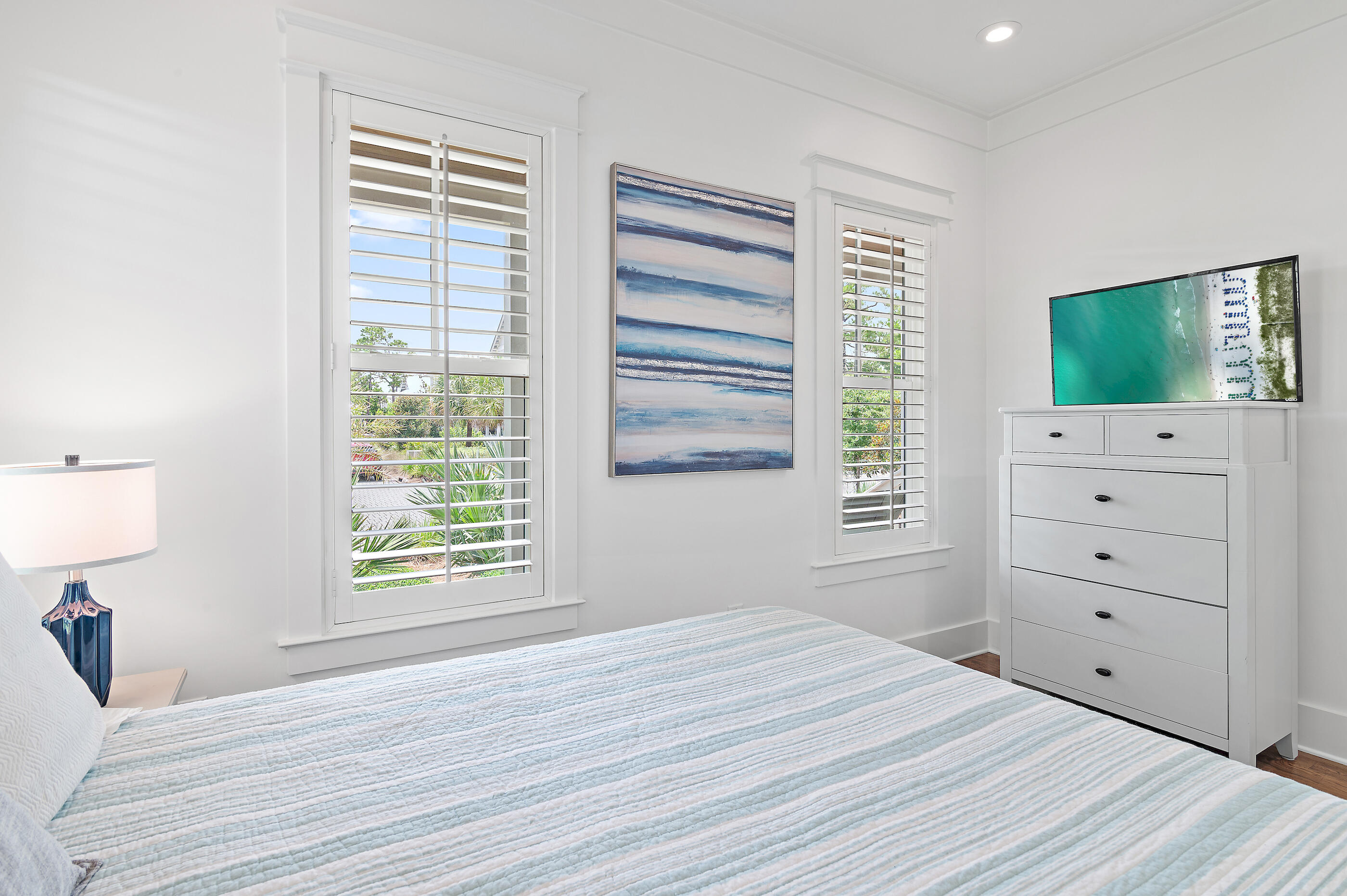 LAKESIDE AT BLUE MOUNTAIN BEACH - Residential