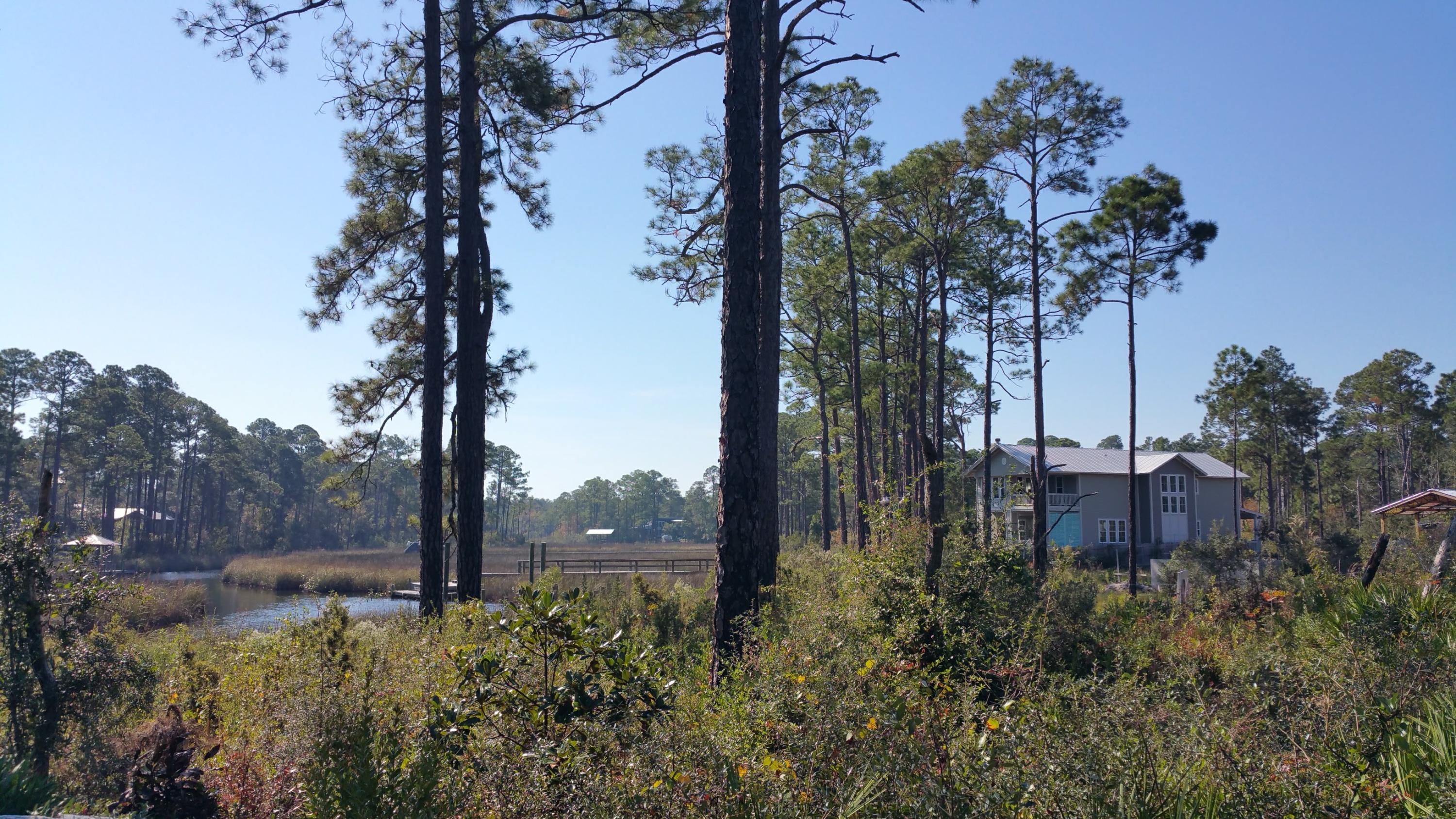 MAGNOLIA BEACH - Land