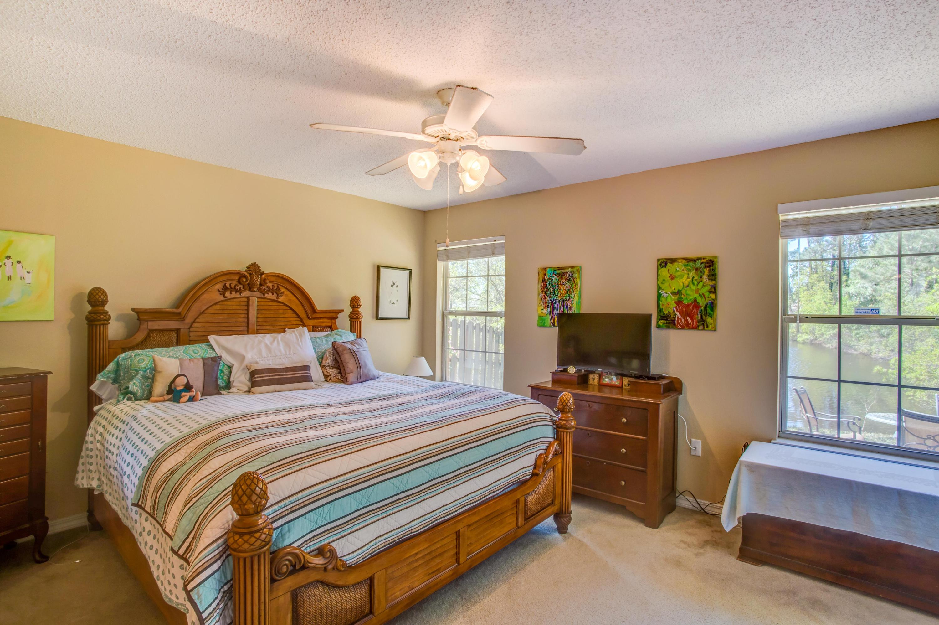 BAYSIDE - Residential