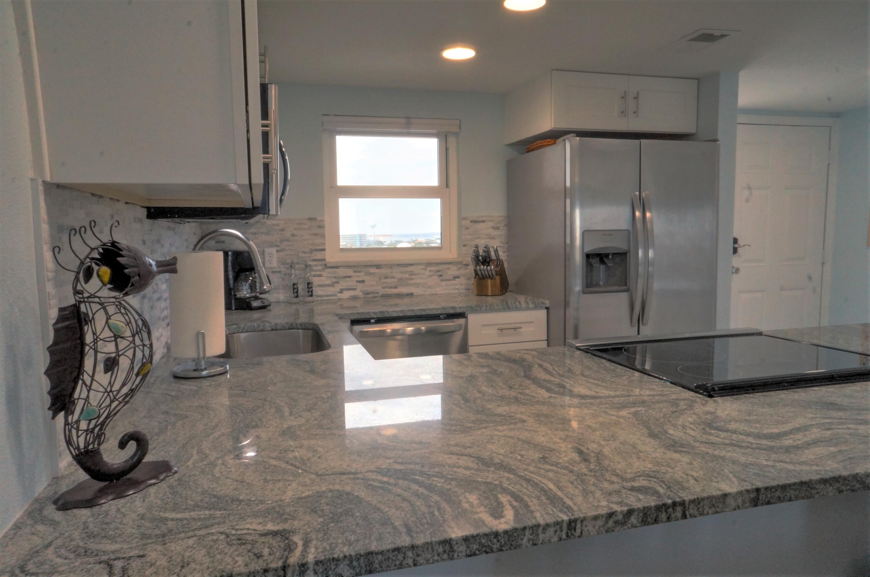 EMERALD ISLE - Residential