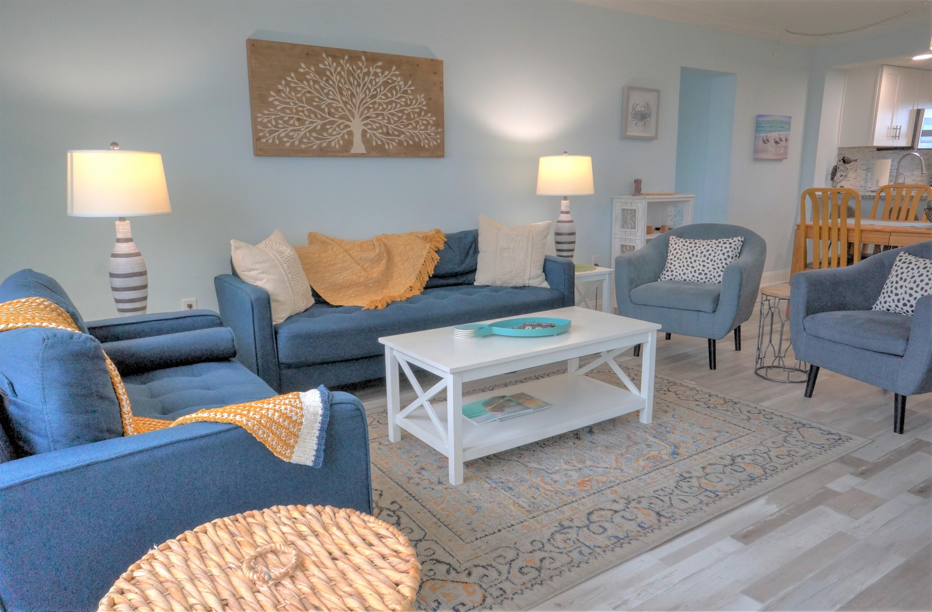 EMERALD ISLE - Residential