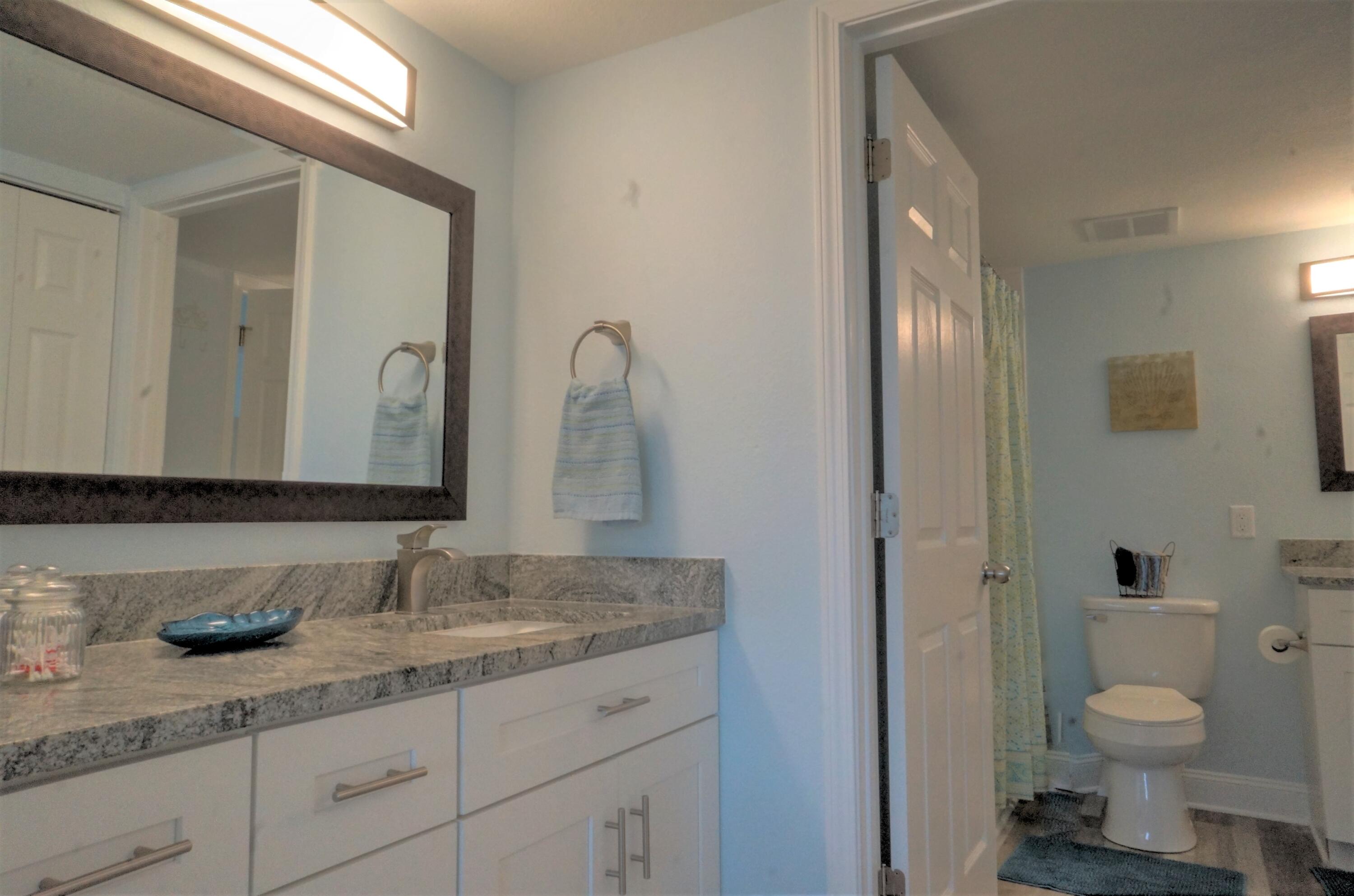 EMERALD ISLE - Residential