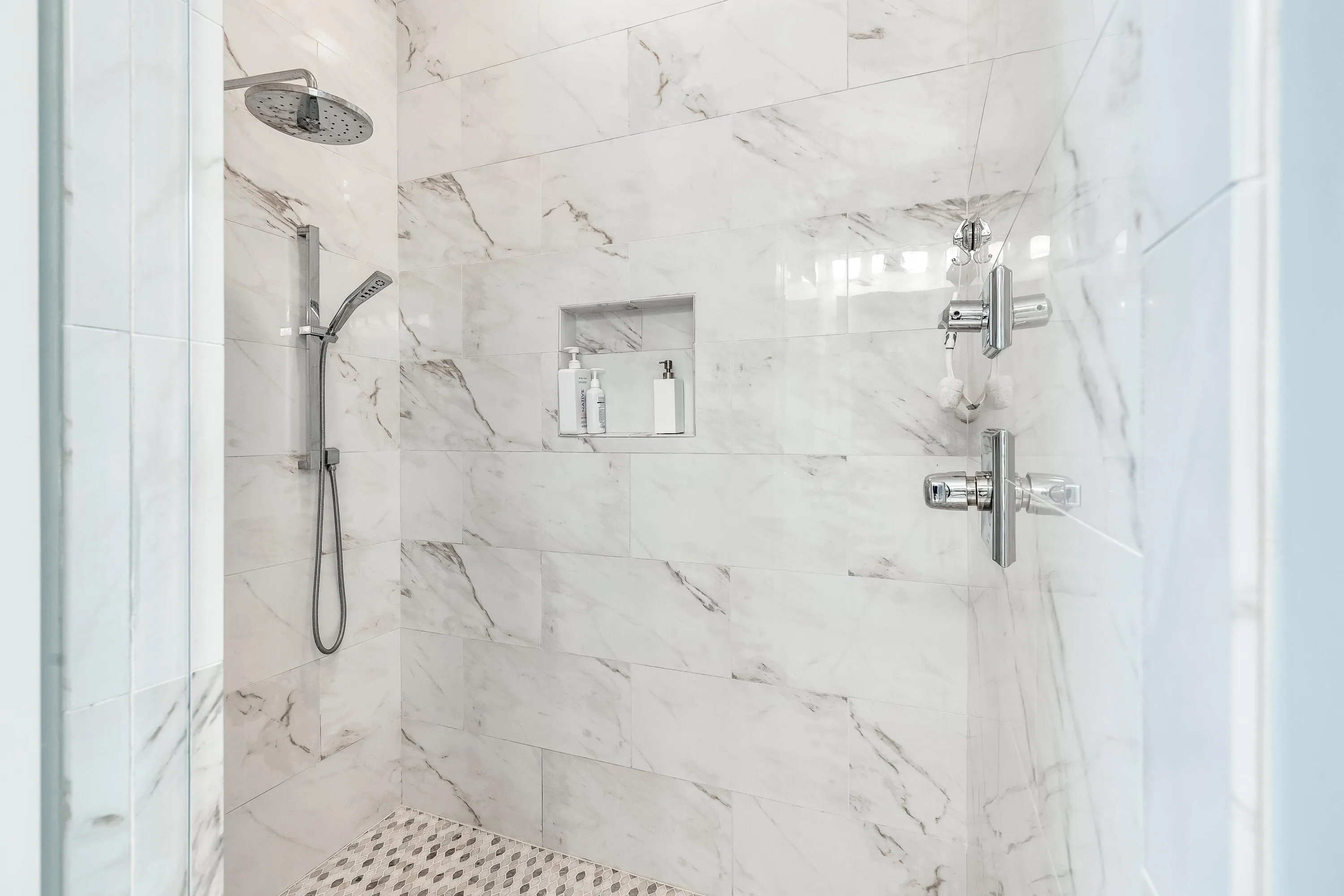 Santa Rosa Beach, Florida 32459, United States, 3 Bedrooms Bedrooms, ,4 BathroomsBathrooms,Residential,Pending,2783