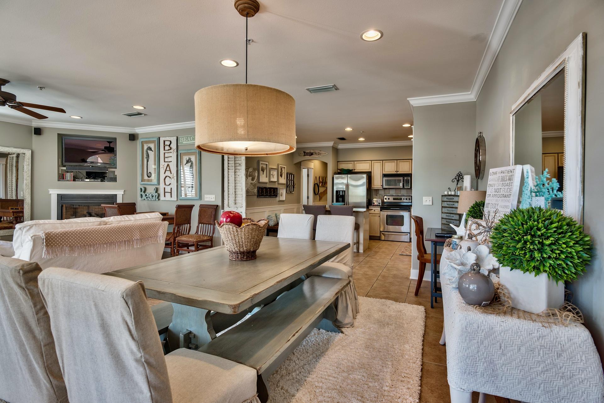 SEAVIEW VILLAS - Residential