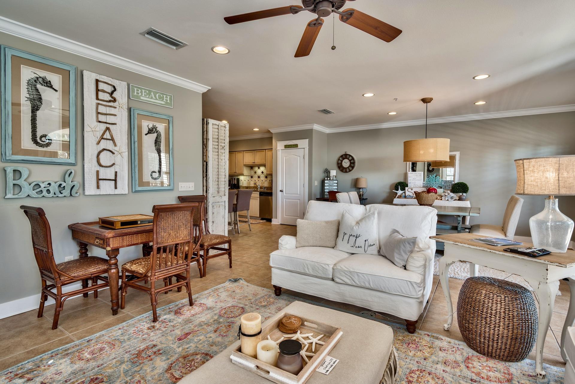 SEAVIEW VILLAS - Residential