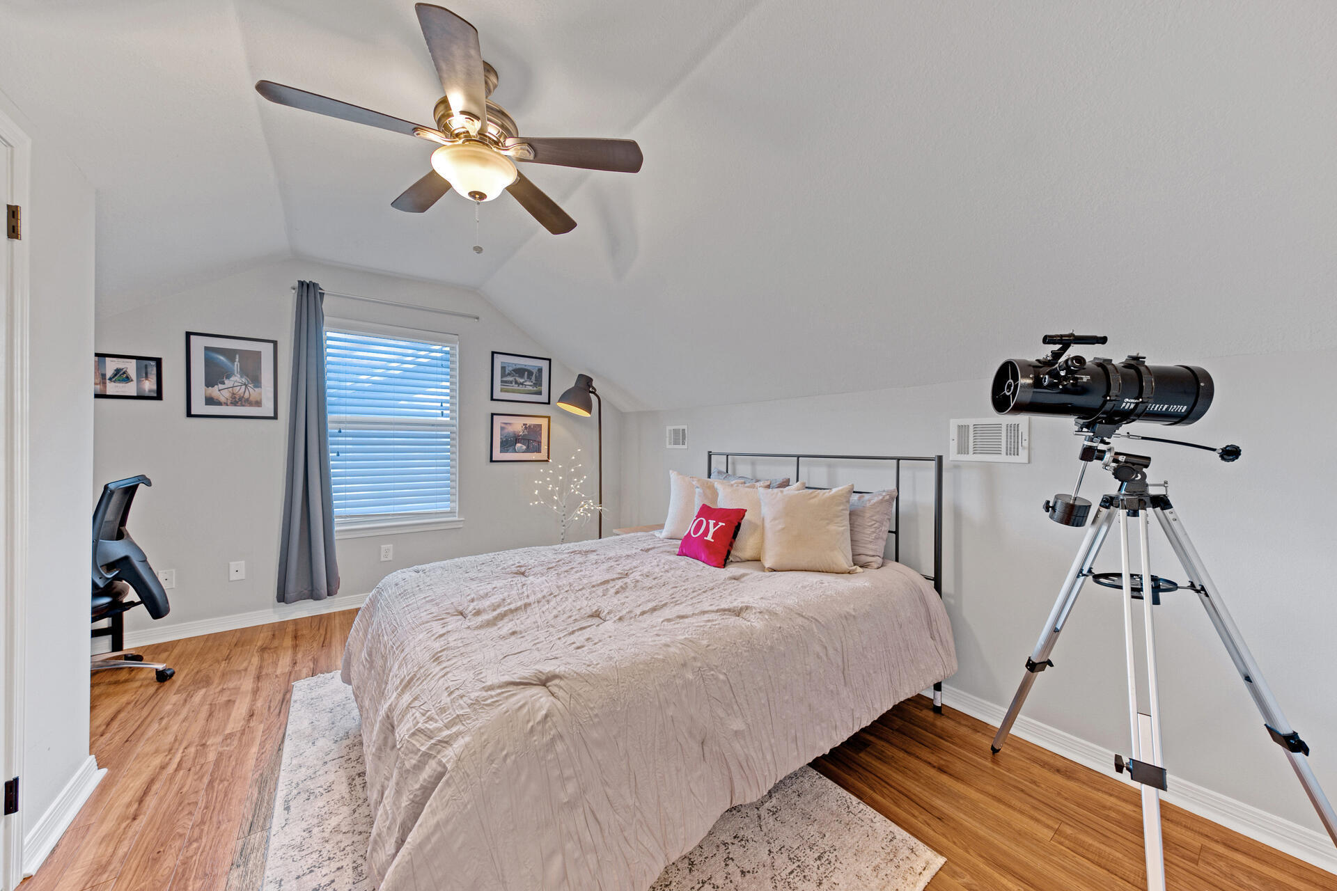 INDIGO VILLAGE - Residential