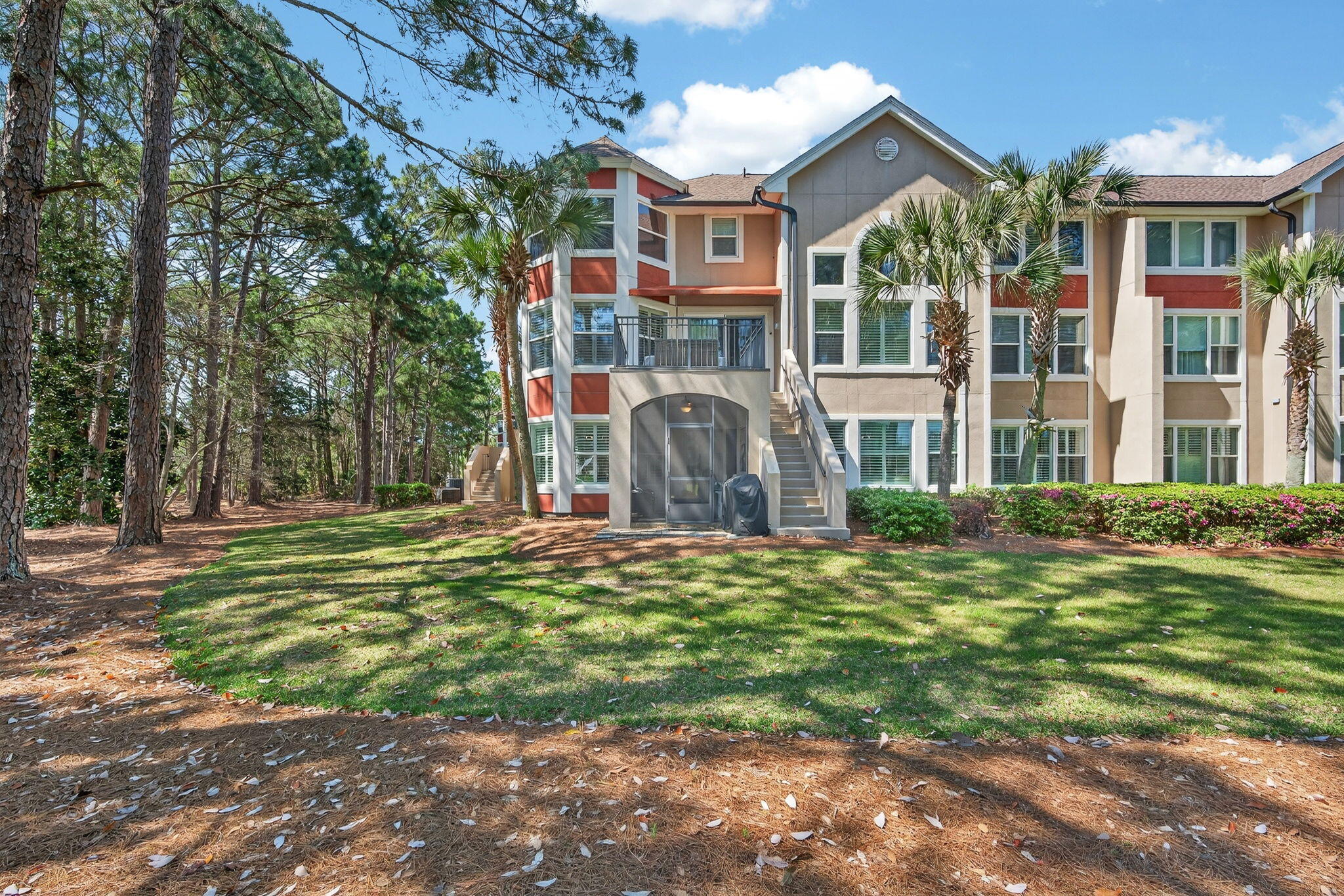 TURNBERRY VILLAS CONDO - Residential