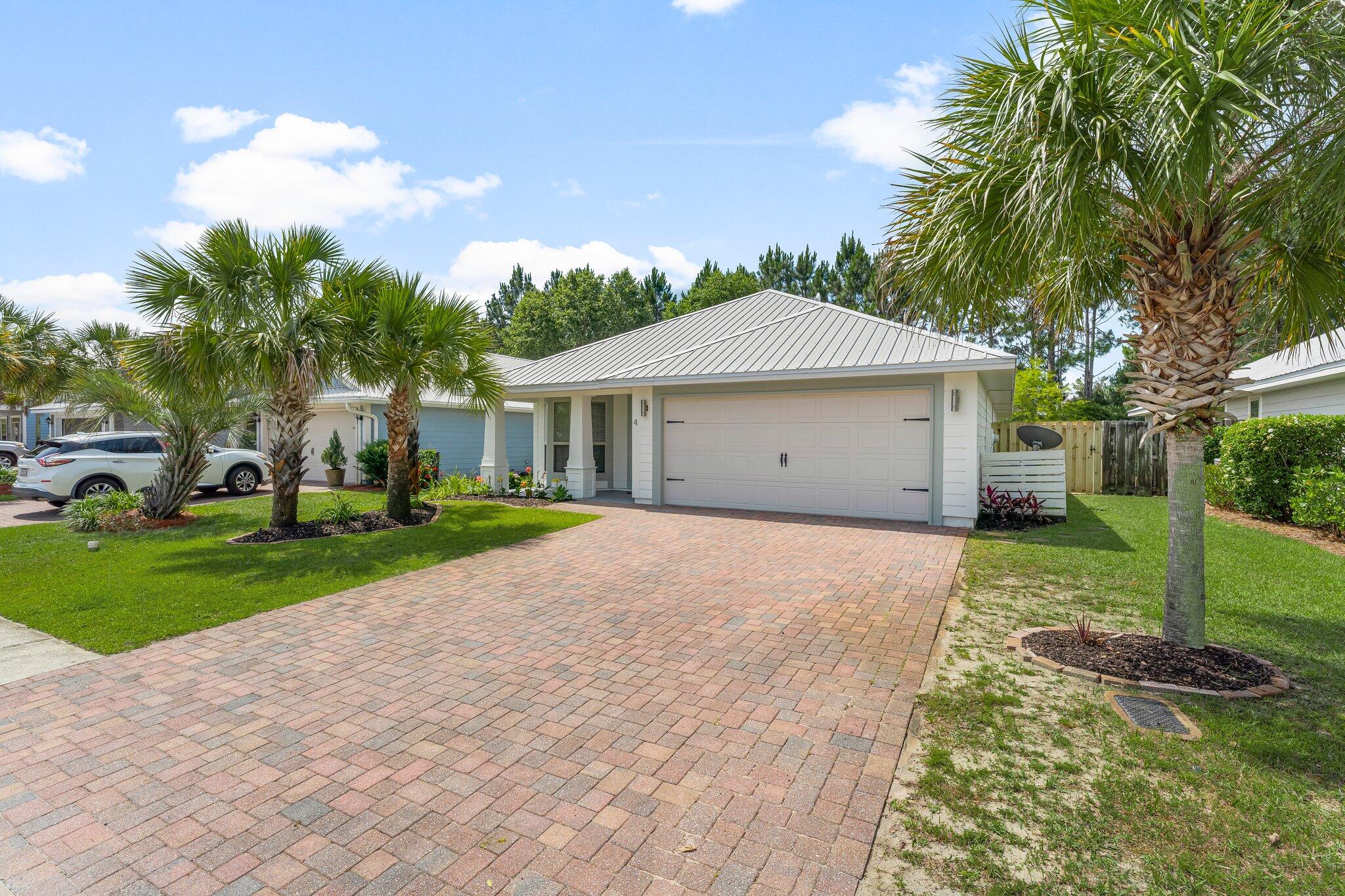 EAGLE BAY - Residential Lease