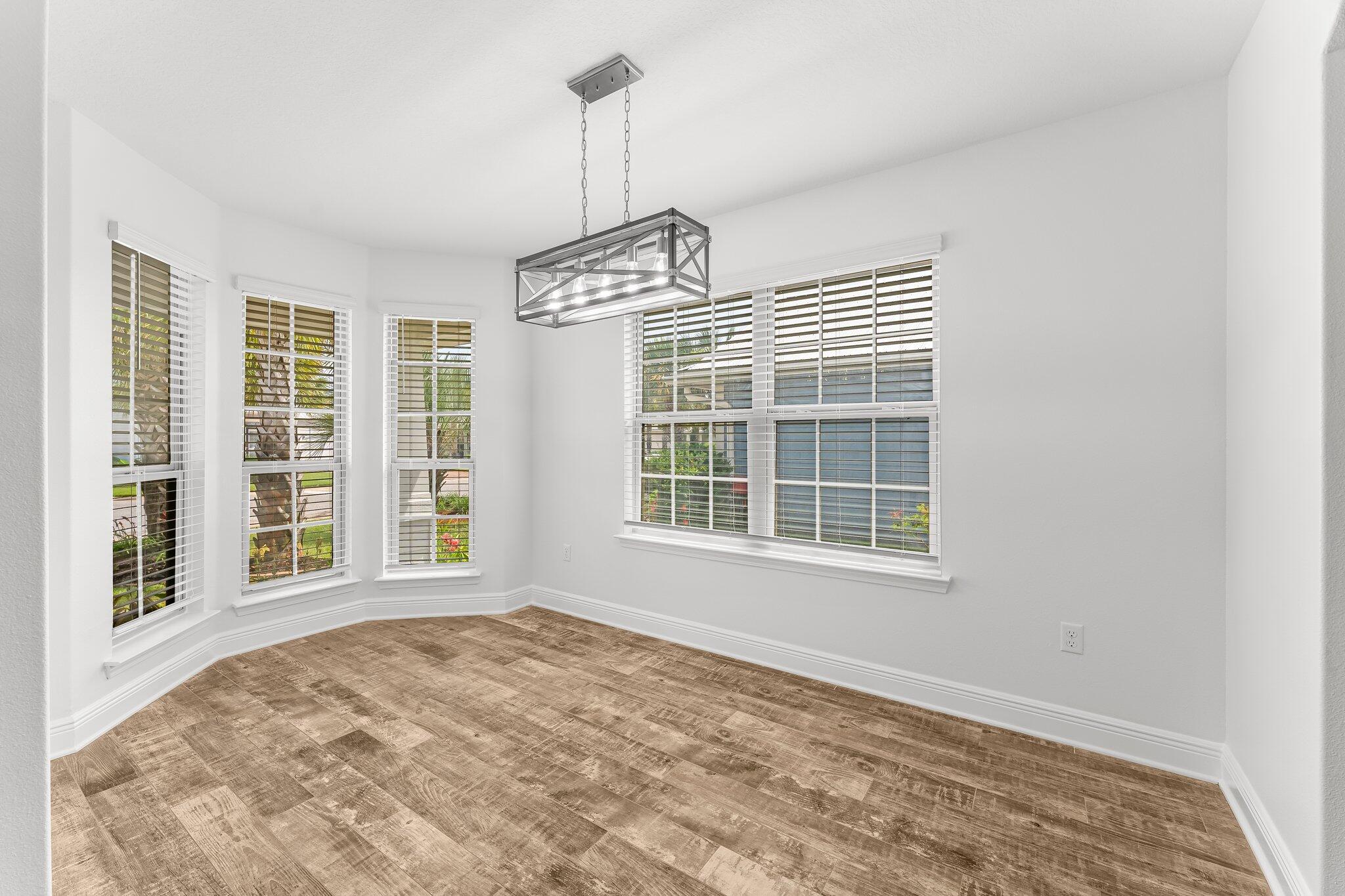 EAGLE BAY - Residential Lease