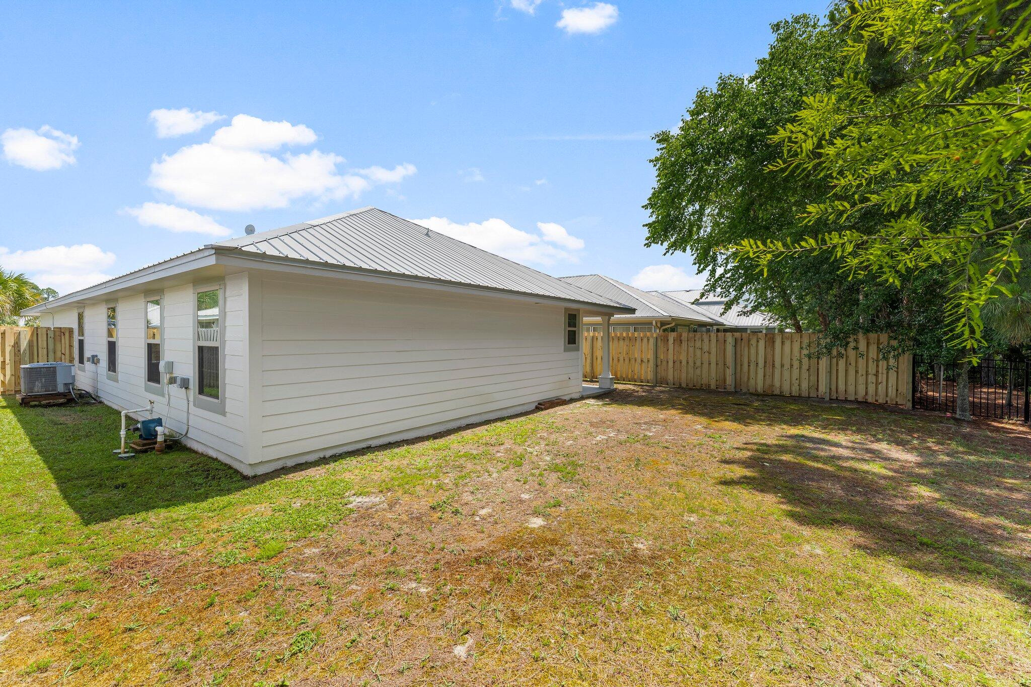 EAGLE BAY - Residential Lease