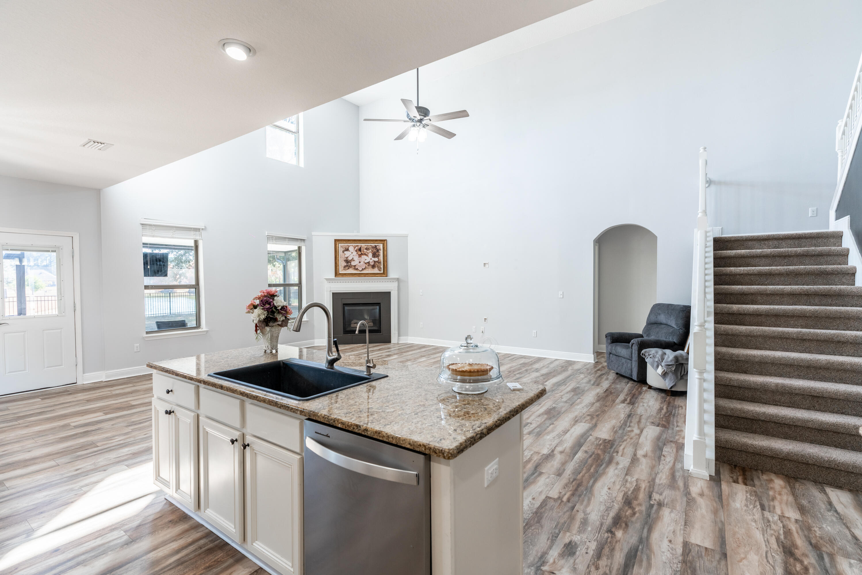 HAMMOCK BAY - Residential