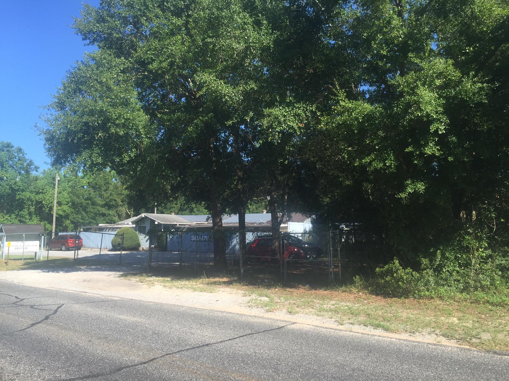 VERY NICE LOT IN THE QUIET NEIGHBORHOOD. THE PROPERTY HAS BEEN OPERATED AS A PET GROOMING/KENNEL FACILITY FOR MANY YEARS AND HAS OUTDOOR RUNS FOR THE DOGS. THE CURRENT OWNER IS RETIRING. ZONING IS MIXED USE, SO THE LOT CAN BE REDEVELOPED. VALUE IS IN THE LAND.