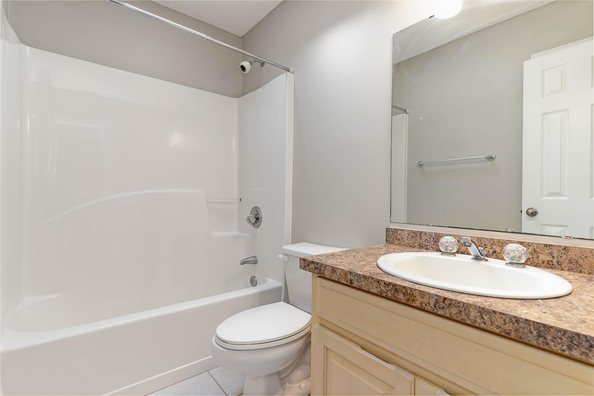 ROBLEDAL ESTATES - Residential