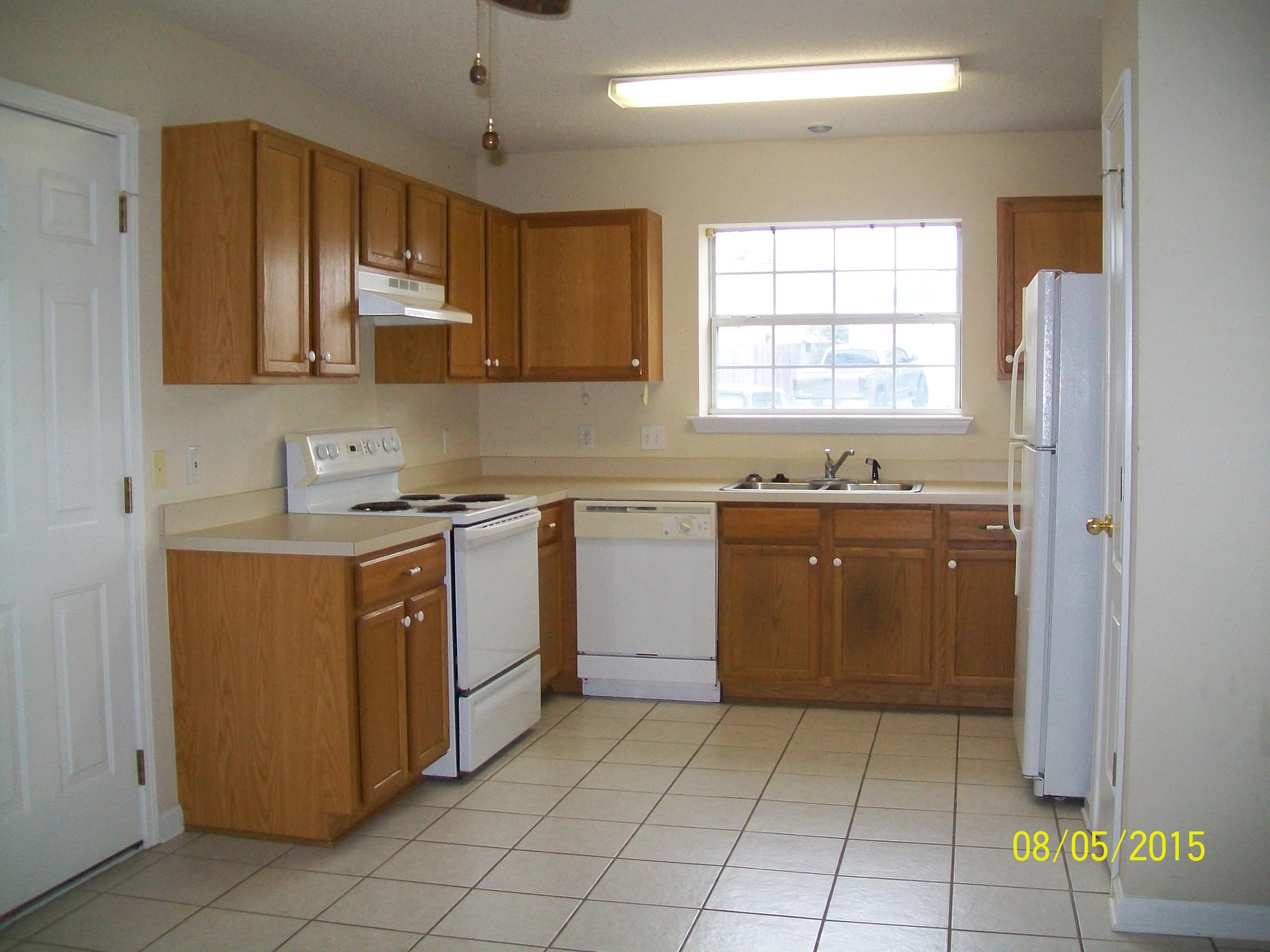 MAGNOLIA PARK - Residential Lease